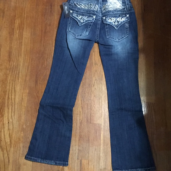 Miss Me Jeans Signature Boot Cut - Picture 7 of 15